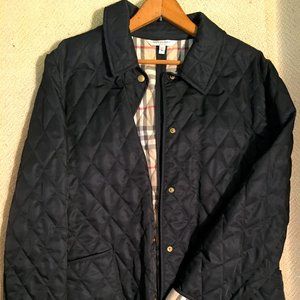 Women’s classic Burberry diamond quilted car coat